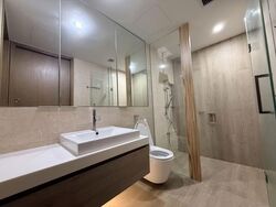 Marine Blue (D15), Condominium #579263261